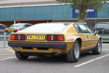 Gold_Lotus_Esprit_S2_1981