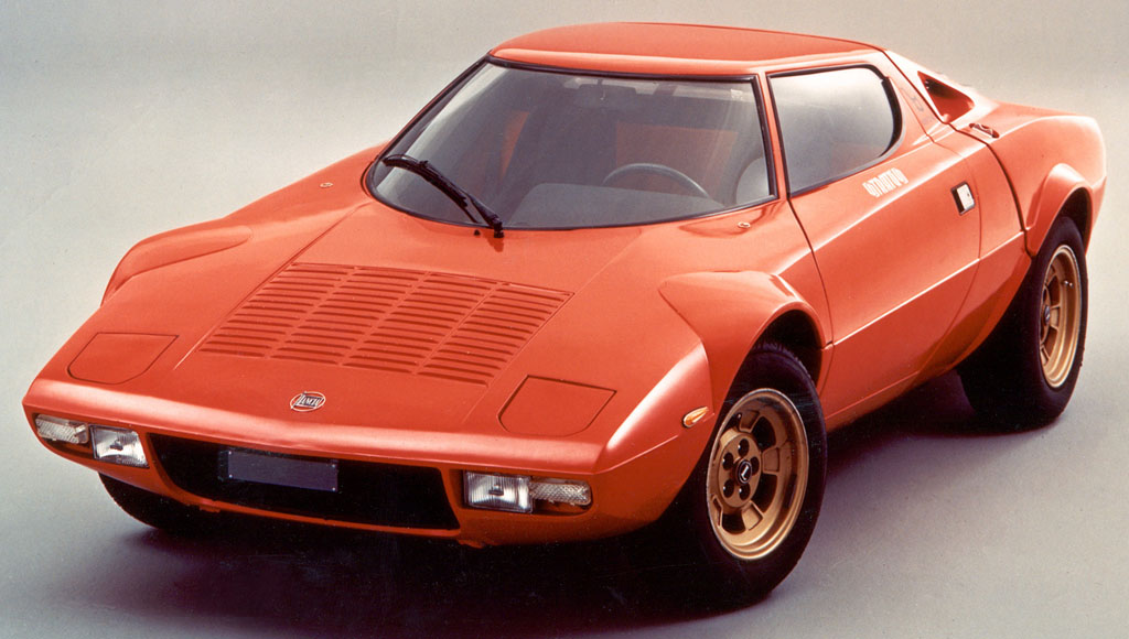 In total there were 492 Lancia Stratos HF's produced