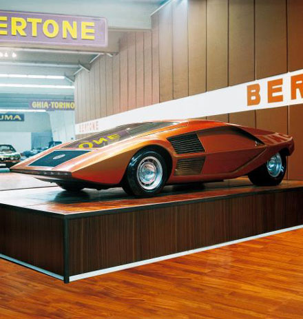 Lancia_Stratos_Zero_Bertone_1970