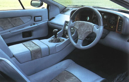 Lotus_Esprit_40th_Anniversary_Interior