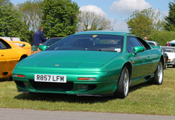 Lotus_Esprit_GT3_Green_1999