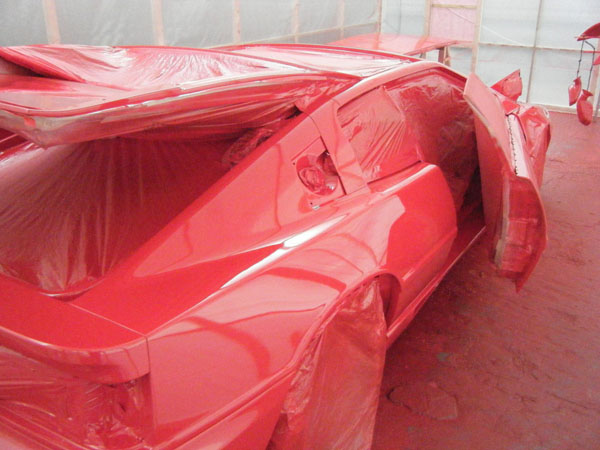 Lotus_Esprit_Masking_Off_rear