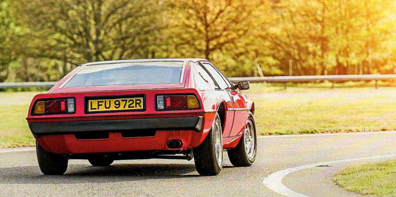 Lotus_Esprit_S1_1976_Red_Rear