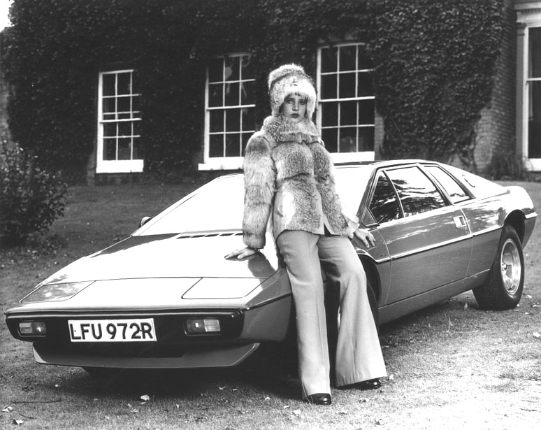 Lotus_Esprit_S1_1977. Early promotional picture of the Esprit S1
