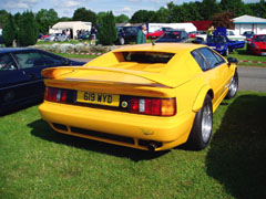 Lotus_Esprit_S300_Yellow