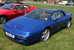 Lotus_Esprit_S4_Blue_1993