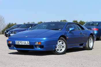 Lotus_Esprit_SE_Blue_1990