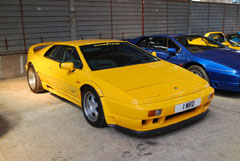 Lotus_Esprit_Sports_300_Yellow