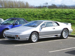 Lotus_Esprit_Turbo_SE_Silver