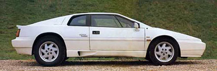 Lotus_Esprit_Turbo_Stevens_Side