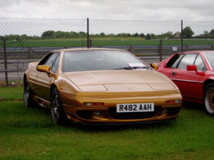 Lotus Esprit V8