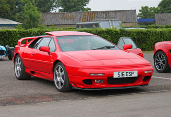 Lotus_Esprit_V8_Calypso_Red_1997