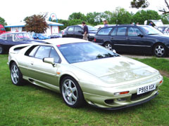 Lotus_Esprit_V8_Champagne