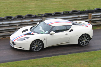 Lotus_Evora_White_2011