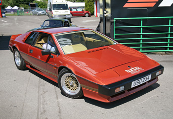 Lotus_Turbo_Esprit_Copper_1981