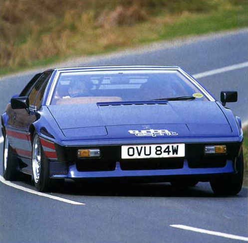 Lotus_Turbo_Esprit_Essex_Front