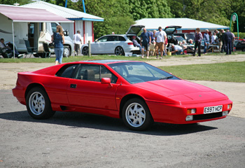 Mark_Blanchard_Lotus_Esprit_Turbo_1987