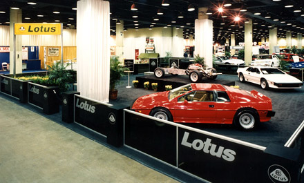 Motorshow_Lotus_Stand_1987