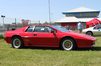 Red_Lotus_Turbo_Esprit_Giugiaro