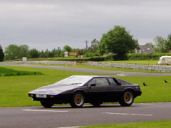 Lotus_Esprit_S3_Track