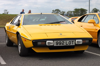 Yellow_Lotus_Esprit_S1