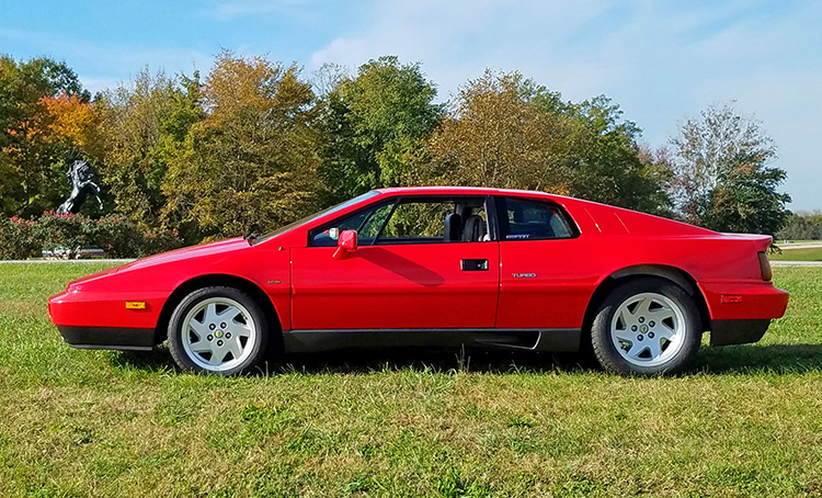 1987_Lotus_Esprit_Turbo_Calypso_Red