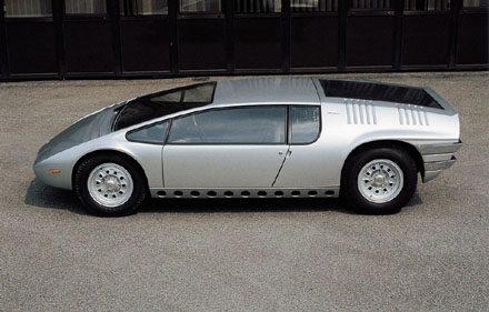 Bizzarrini_Manta_1968_Side