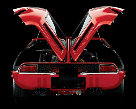 De_Tomaso_Mangusta_Rear