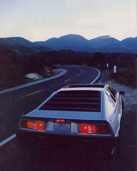 Federal_Lotus_Esprit_Turbo_1986