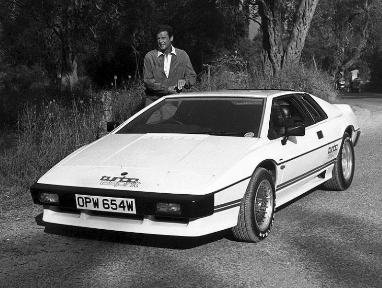 James Bond's Lotus Esprit Turbo