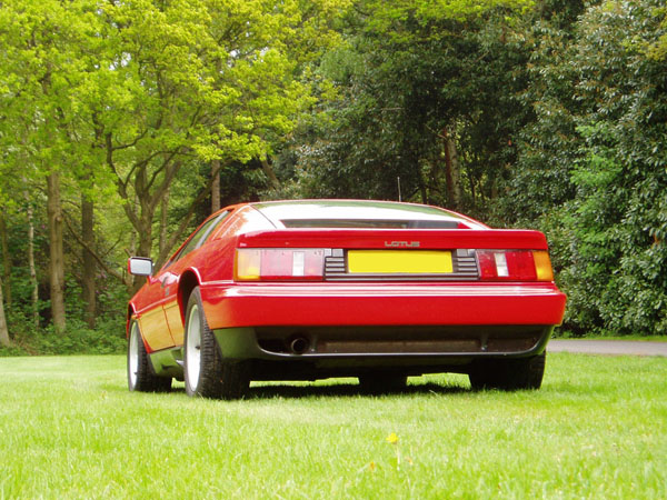 Lotus_Esprit