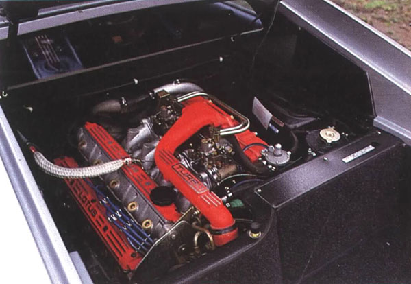 Lotus_Esprit_Engine_Bay