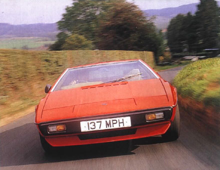 Lotus_Esprit_S1_Red_Front