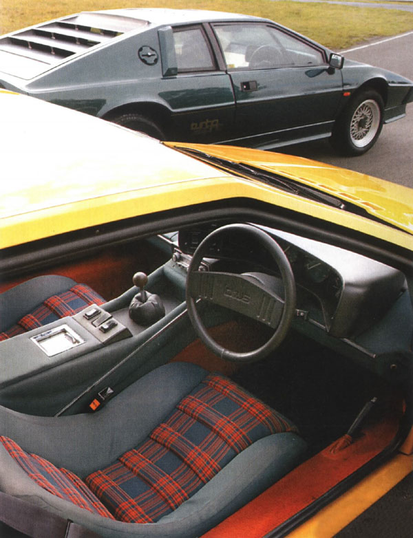 Lotus_Esprit_S1_Tartan_Interior