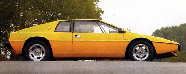 Lotus_Esprit_S1_Yellow_Side