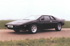 Lotus_Esprit_S2_Federal_Mario_Andretti