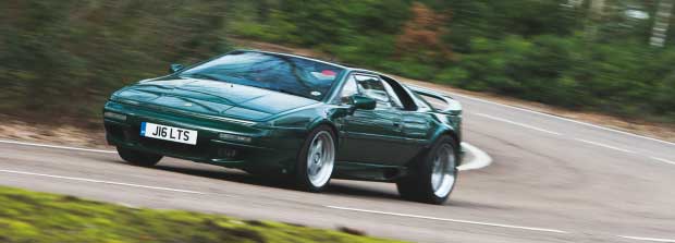 Lotus_Esprit_S4s_British_Racing_Green