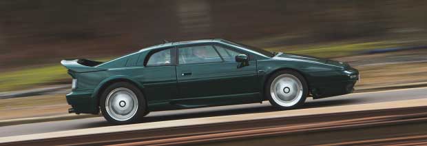 Lotus_Esprit_S4s_Side_Green