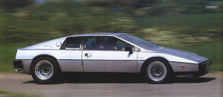 Lotus_Esprit_Silver_S2