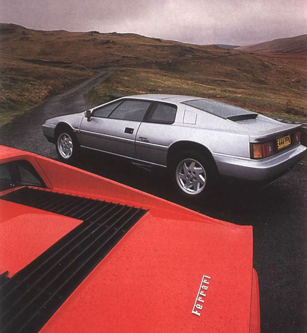 Lotus_Esprit_Turbo_Ferrari_328_GTB