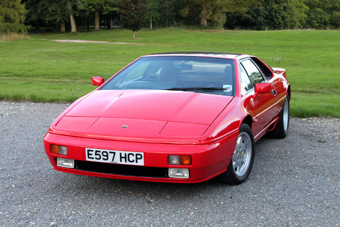 Lotus_Esprit_Turbo_Stevens