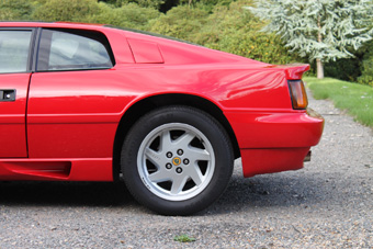 Lotus_Esprit_Turbo_Stevens