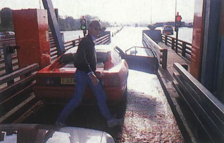 Lotus_On_Ferry