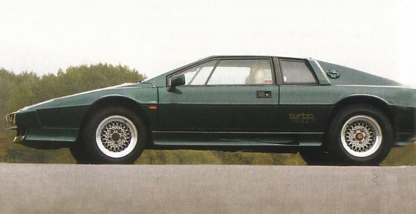 Lotus_Turbo_Esprit_HC_Green_Side