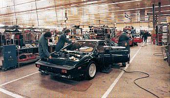 Lotus_Turbo_Esprit_Production_Line