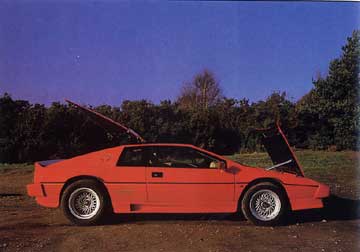 Lotus_Turbo_Esprit_Red_1984