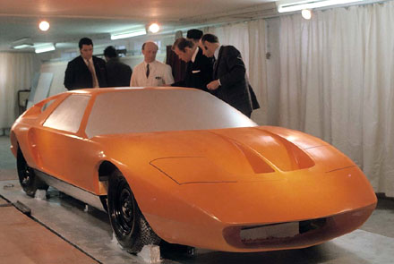 Mercedes_C111_Design_Development