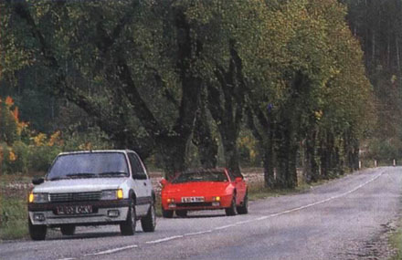 Peugeot_205GTI_Lotus_Esprit