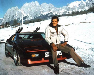 Roger_Moore_Lotus