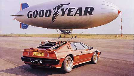 Turbo_Esprit_Goodyear